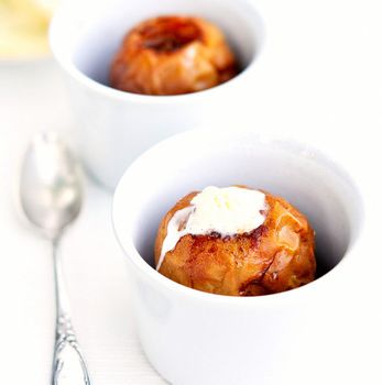 Parfait in baked apples