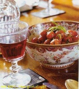 Salad of cherry tomatoes with mustard