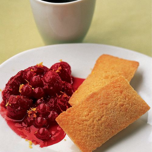 Almond cupcakes and roasted berries