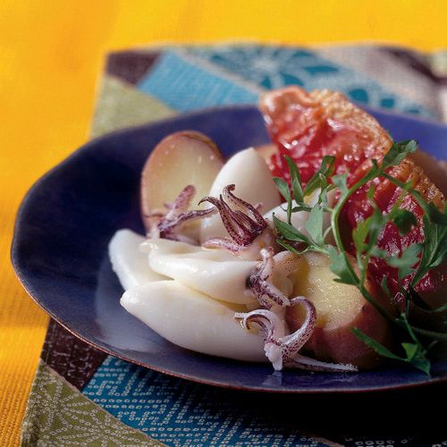 Cuttlefish with ham and potatoes