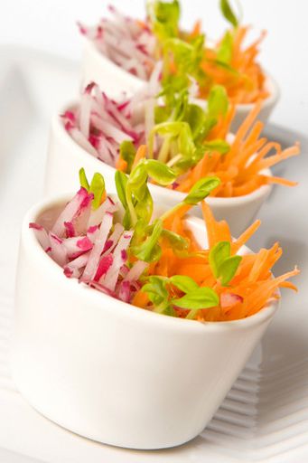 Salad of radish and carrot Chinese
