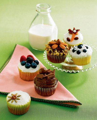 Almond cupcakes