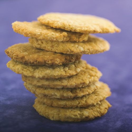 Oatmeal cookies without sugar, eggs and flour