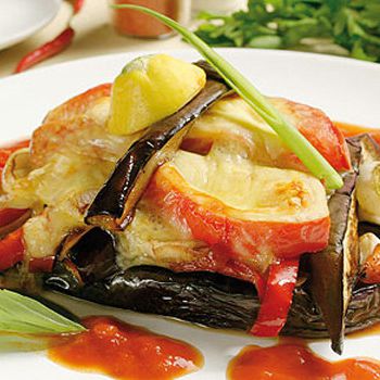 Eggplant baked with lecho