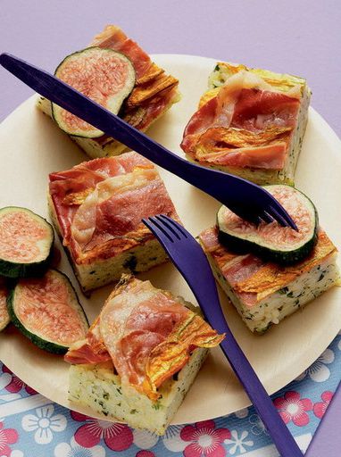 Rice cake with figs