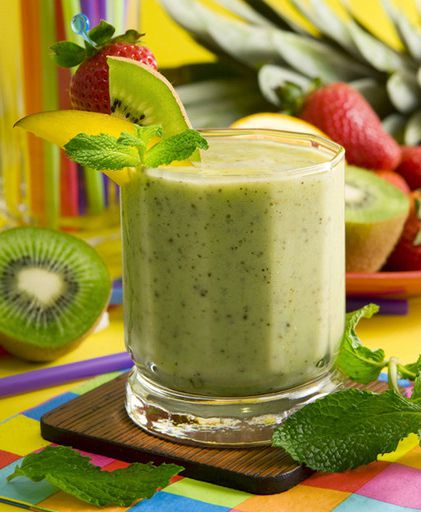 Smoothie (smoothies) kiwi-strawberry
