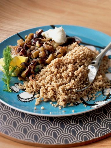 Buckwheat with eggplant