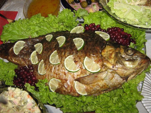 Carp baked with cabbage and caviar