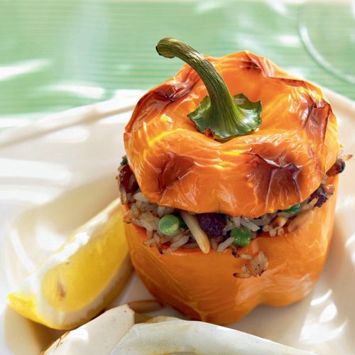 Peppers stuffed with rice, raisins and nuts