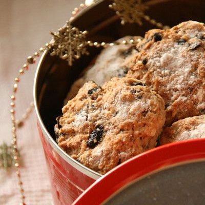 Christmas cookies with prunes