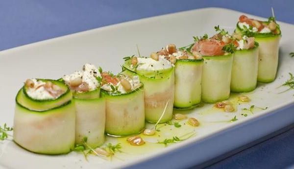 Zucchini rolls with Norwegian salmon