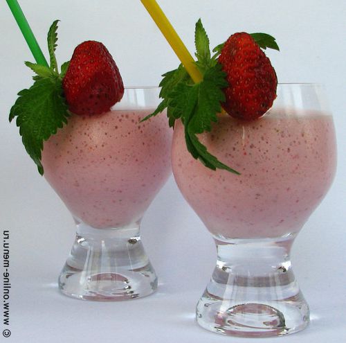Strawberry cocktail''