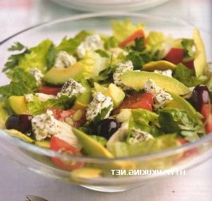 Greek island salad with chicken and avocado