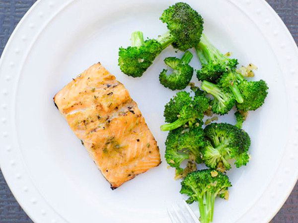Salmon with Broccoli
