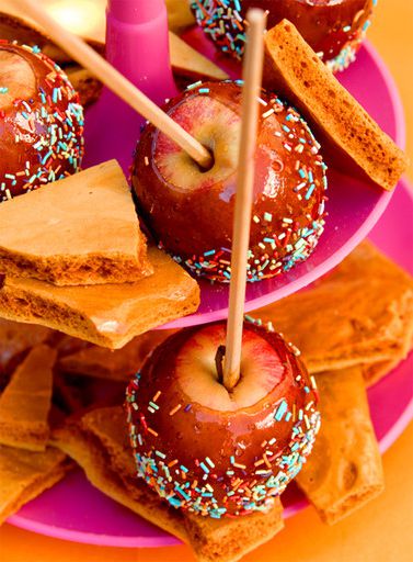 Candy apple