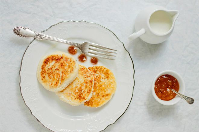 Children cheesecakes in multivarka