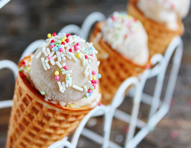 Homemade vanilla ice cream