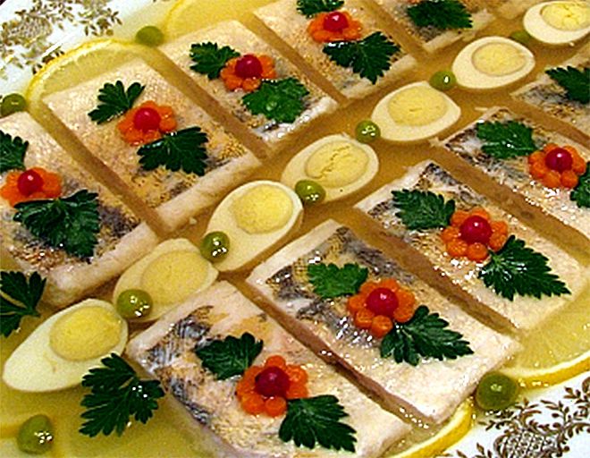 New Year's table: the very fish in aspic