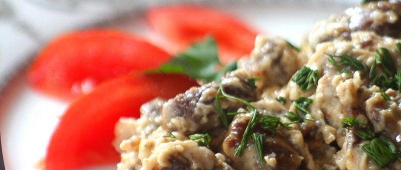 Veal with cheese sauce