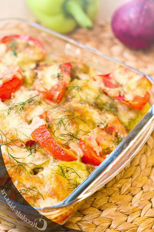 Casserole of zucchini and tomatoes with oregano