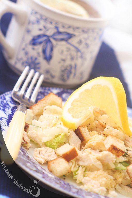 Salad with chicken, croutons and cucumbers