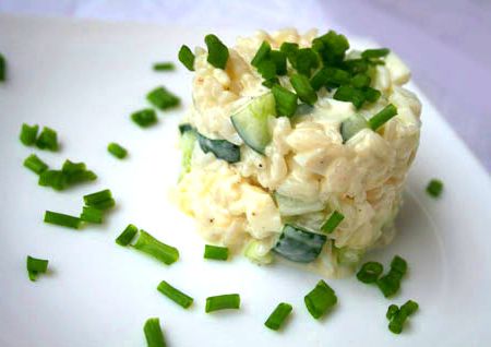 Salad with pineapple and cucumber