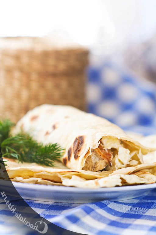 Home thin pita bread