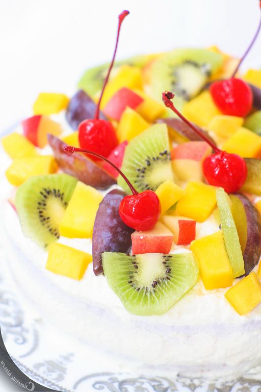 Angelic cake with fruit and a creamy cream Angelic cake with fruit and a creamy cream