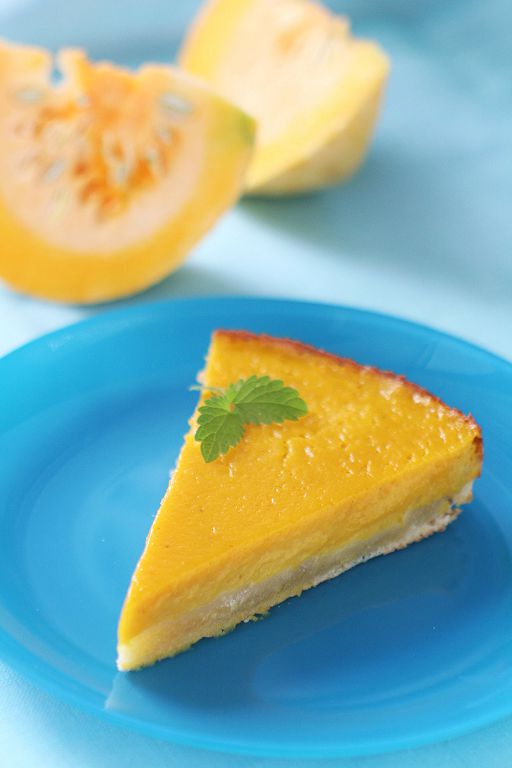 Pumpkin pie with honey