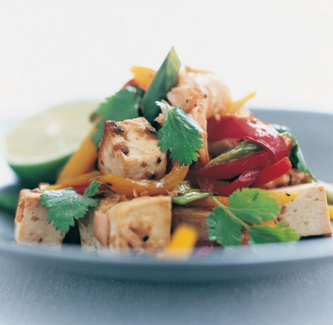 Warm tofu salad with salmon