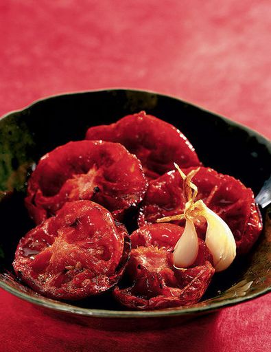 Tomatoes in caramel