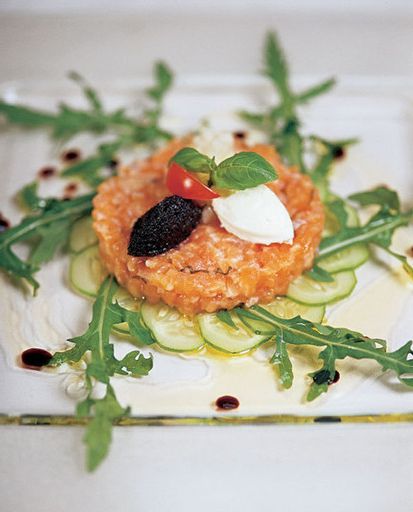 Salmon tartare with ginger