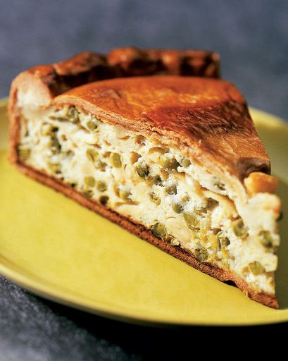 Cake with green peas