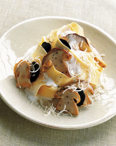 Tagliatelle with truffles