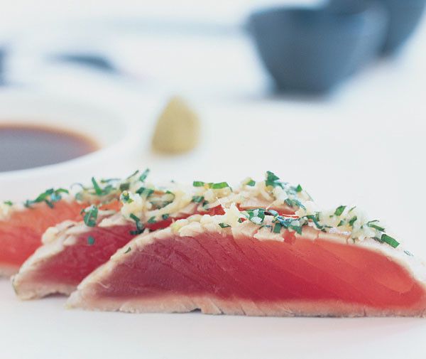 Sashimi of tuna with ponzu sauce