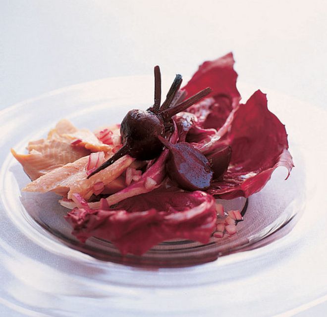 Salad of roasted beets and smoked trout