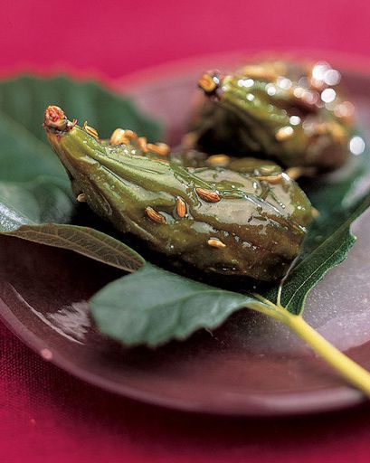 Grilled figs with honey