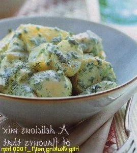 Potato salad with mango and chicken
