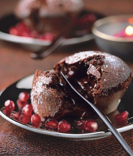 Cupcakes with chocolate