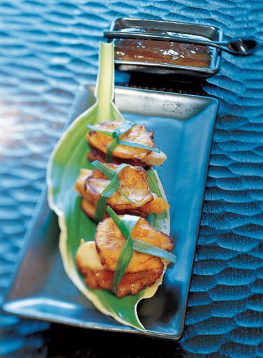 Chicken fillet with mango sauce