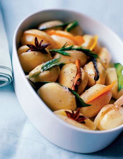 Potatoes with herbs