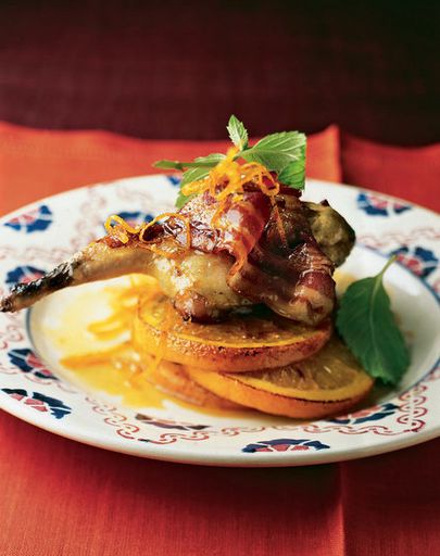 Quail with oranges in caramel