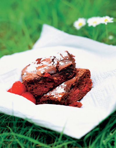 Raspberry chocolate cupcake