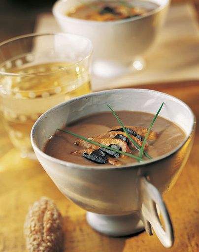 Chestnut puree with goose liver