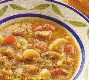 Broth with chicken and pasta