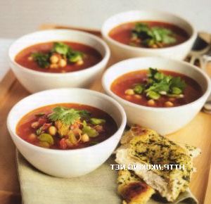 Moroccan soup with chickpeas