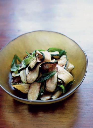 Appetizer of zucchini, lemon and mint