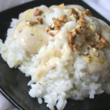 Rice with banana sauce