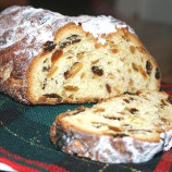 Christmas fruitcake kristshtollen (christstollen) Christmas fruitcake kristshtollen (christstollen)