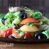 Tunosalat with Chinese cabbage and mushrooms Tunosalat with Chinese cabbage and mushrooms